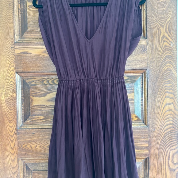 Wilfred Aritzia Pleated Dress XXS - Picture 2 of 3